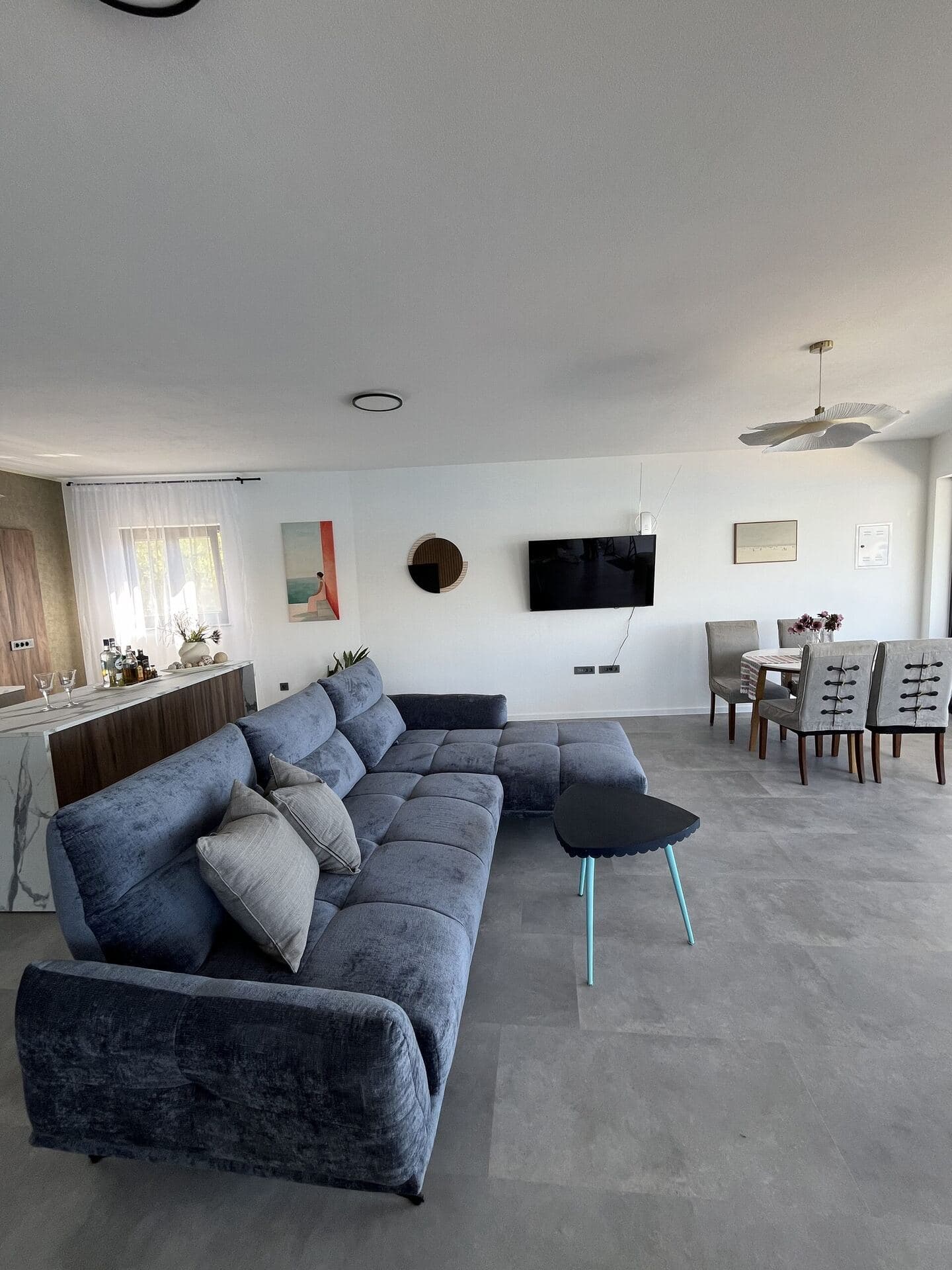 Penthouse photo 3