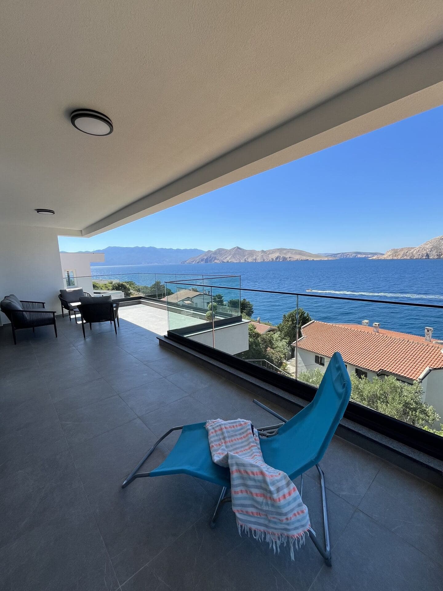 Penthouse photo 2